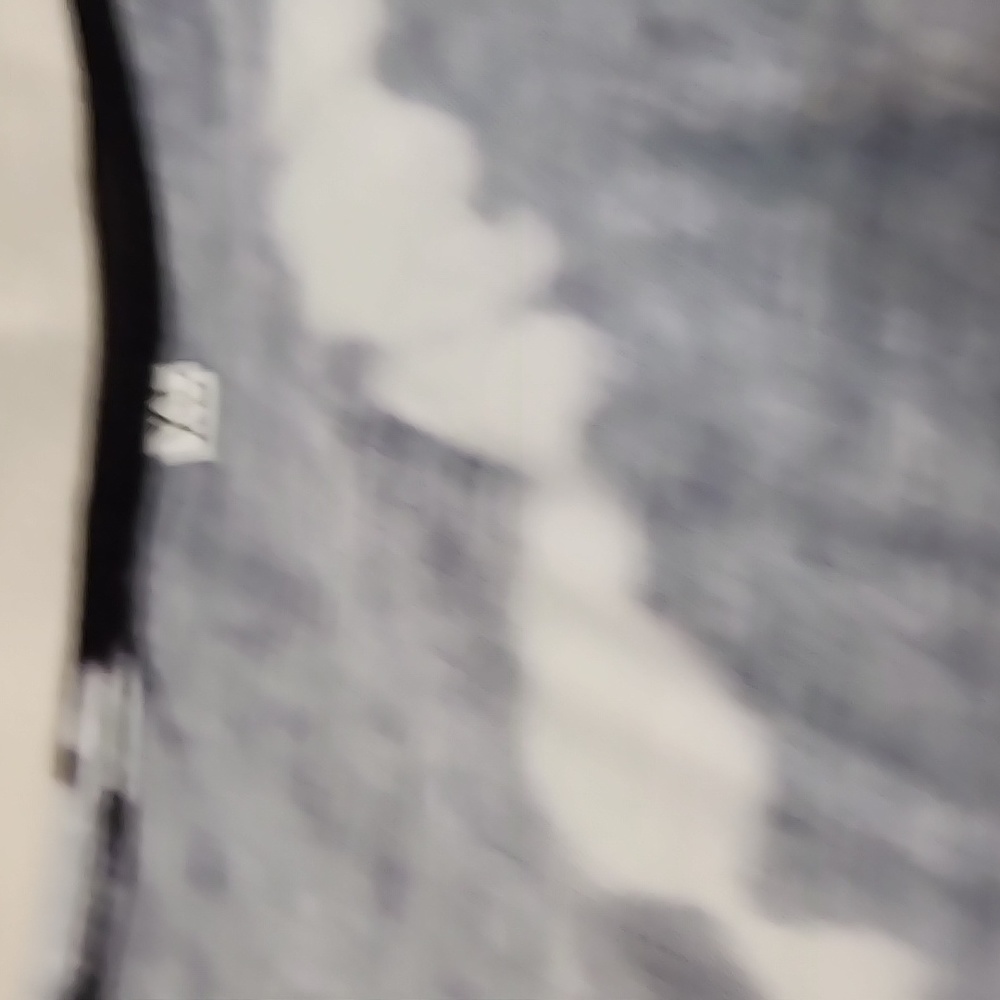 Tank top - Picture 2 of 2